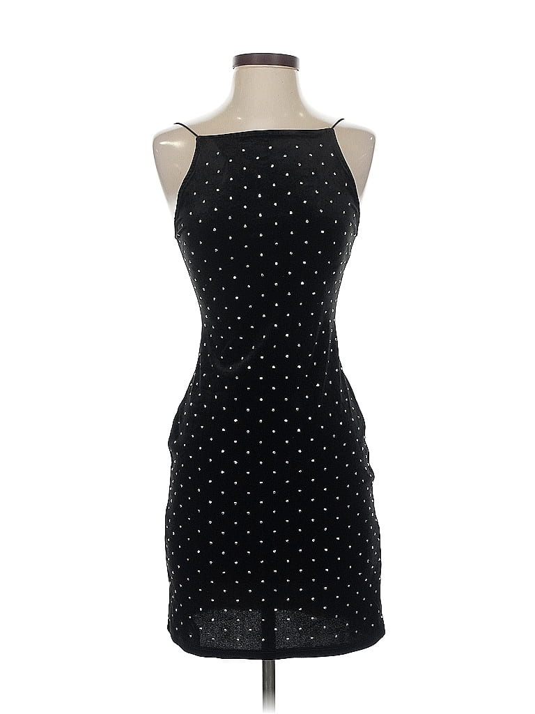 Pre-owned H&m Cocktail Dress In Black