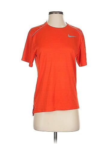 Nike Active T-Shirt (view 1)