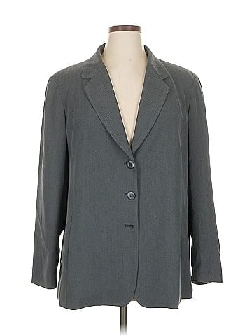 Gianni Blazer (view 1)