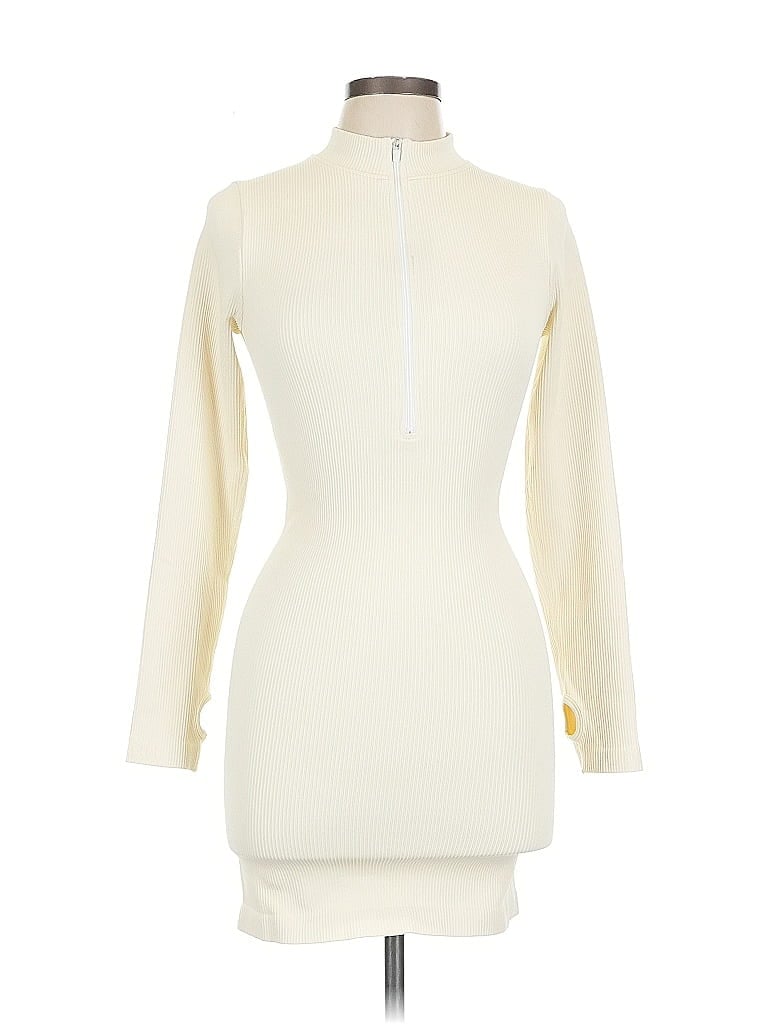 OQQ Pre-owned Cocktail Dress In White