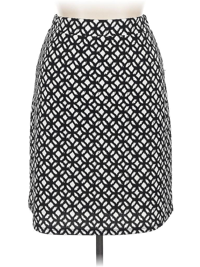 Click to view more detailed imagery on our partner's website Pre-owned Le Lis Casual Skirt In Black