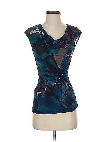Classiques Entier Sleeveless Silk Top (view 1)