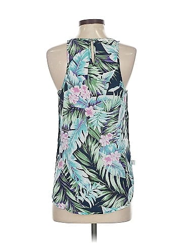 Violet & Claire Sleeveless Top (view 2)