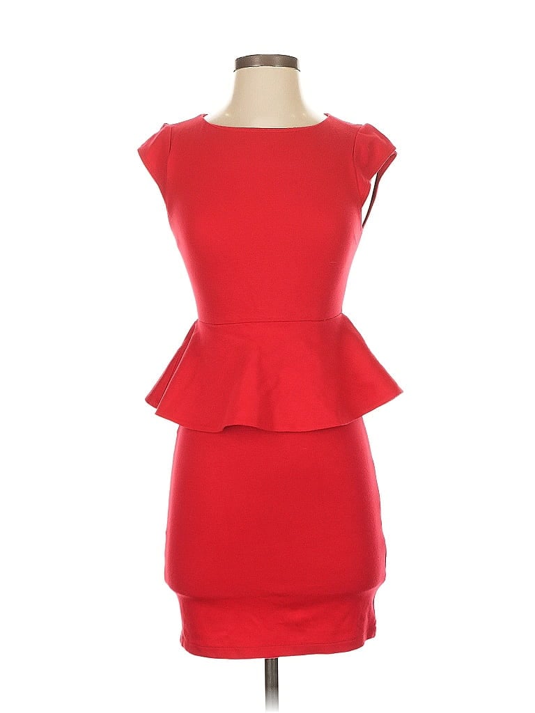 Pre-owned Alice And Olivia Alice + Olivia Cocktail Dress In Red