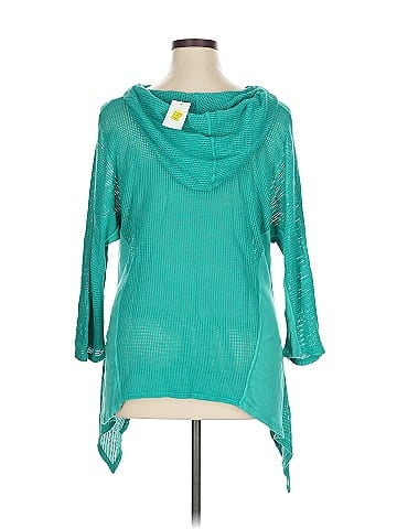 XCVI Poncho (view 2)