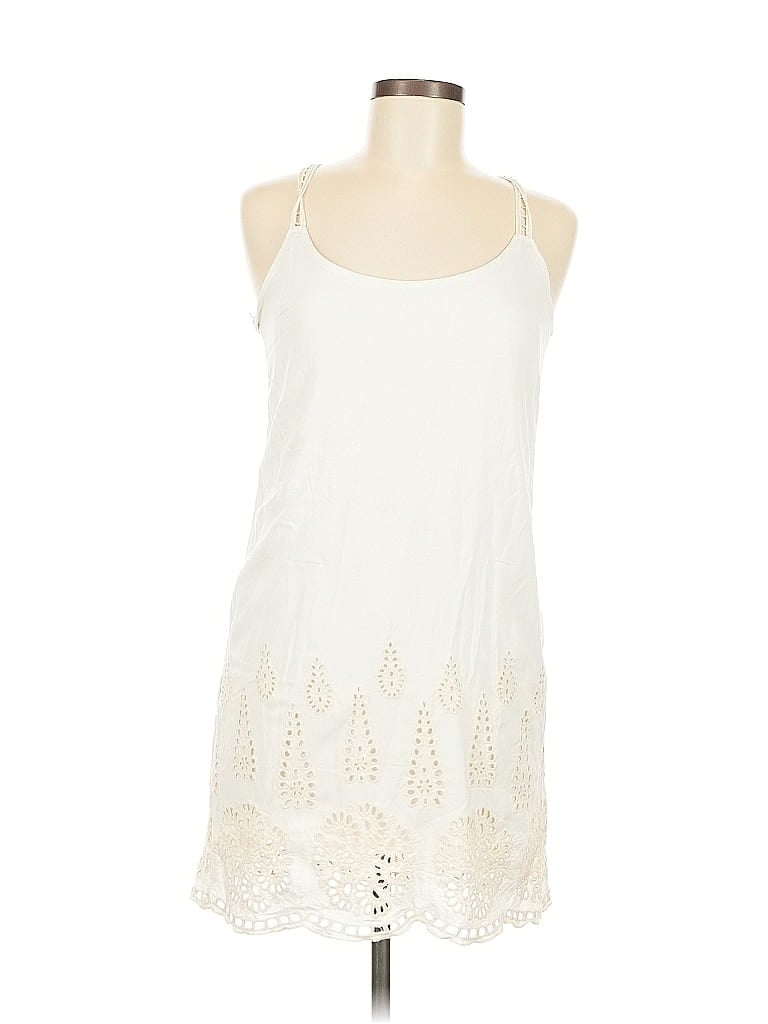 Pre-owned Lovestitch Casual Dress In White