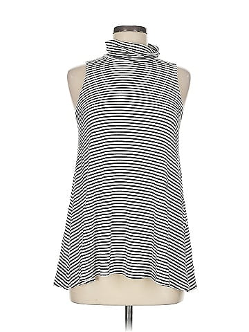 Puella Sleeveless Top (view 1)