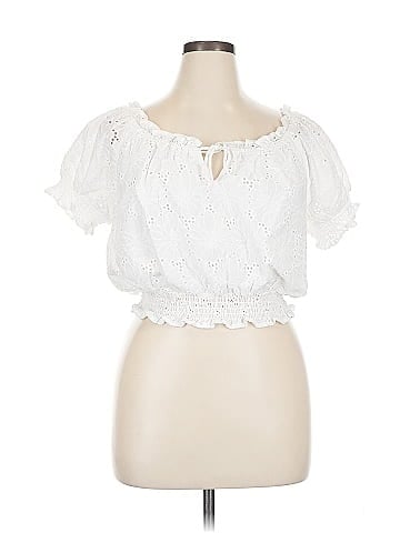 Sonoma Goods for Life Short Sleeve Blouse (view 1)