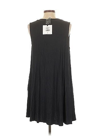 Agnes & Dora Casual Dress (view 2)