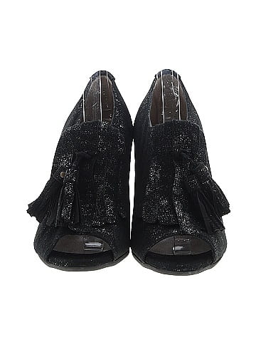 Anyi Lu Wedges (view 2)