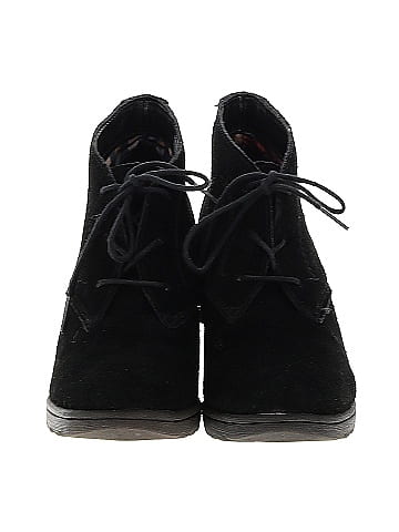 White Mountain Ankle Boots (view 2)