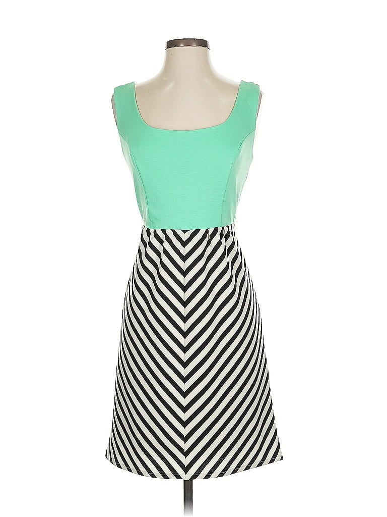 Pre-owned Judith March Casual Dress In Green