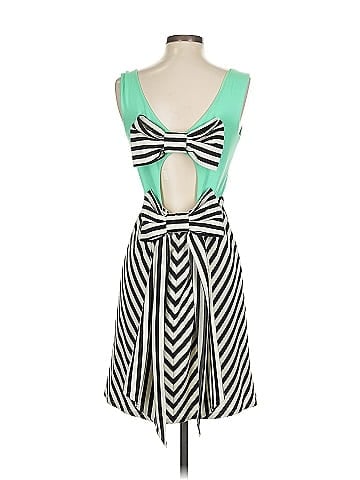 Judith March Casual Dress (view 2)
