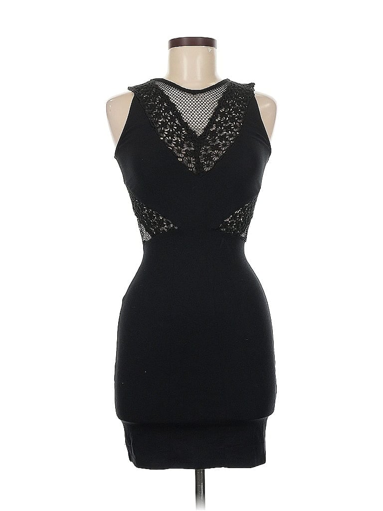 Click to view more detailed imagery on our partner's website Pre-owned French Connection Cocktail Dress In Black