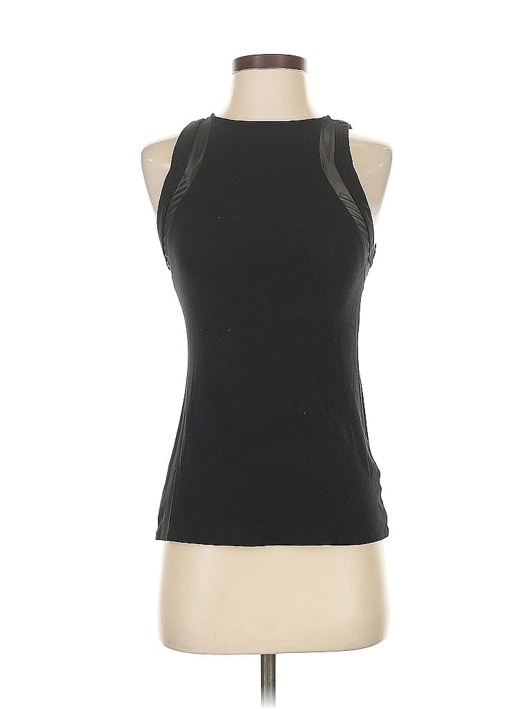 Pre-owned Express Sleeveless T-shirt In Black