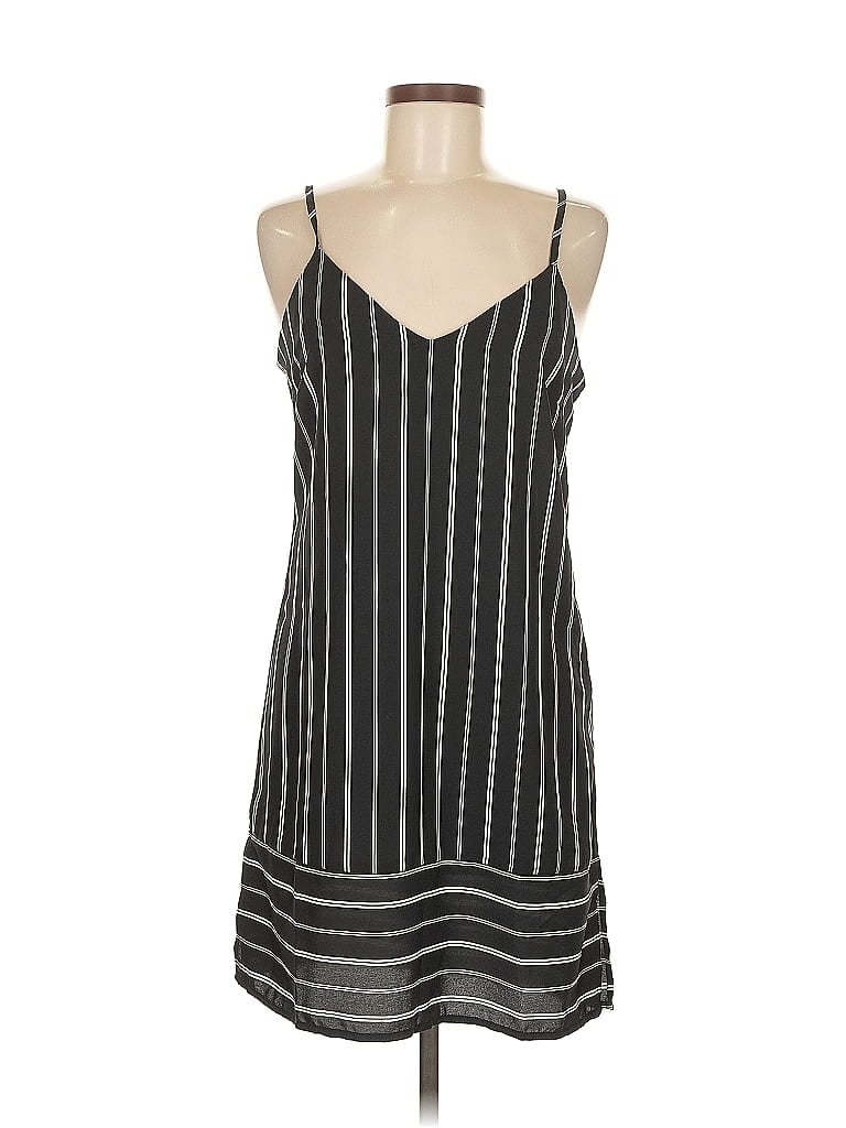 Pre-owned Forever 21 Contemporary Casual Dress In Black