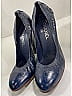 Chanel 100% Leather Blue Heels Size EU 40 - photo 4