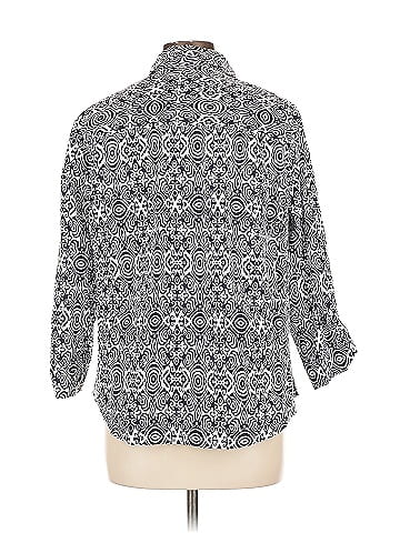 Emily Daniels 3/4 Sleeve Button-Down Shirt (view 2)