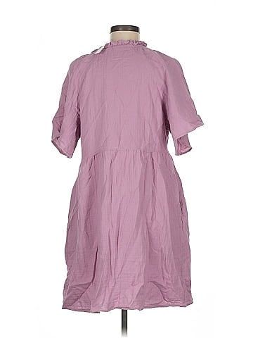 Old Navy Casual Dress (view 2)