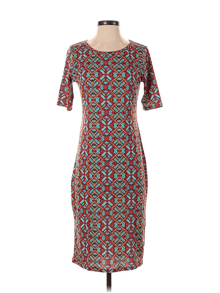 Click to view more detailed imagery on our partner's website Pre-owned Lularoe Casual Dress In Red