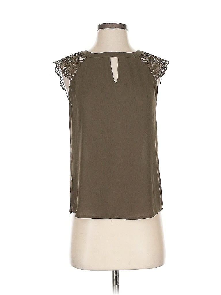Express Sleeveless Blouse In Brown