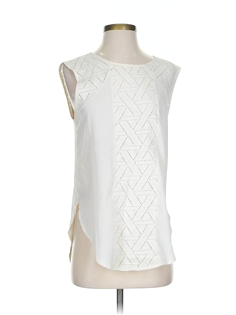 Pre-owned Banana Republic Sleeveless Blouse In White