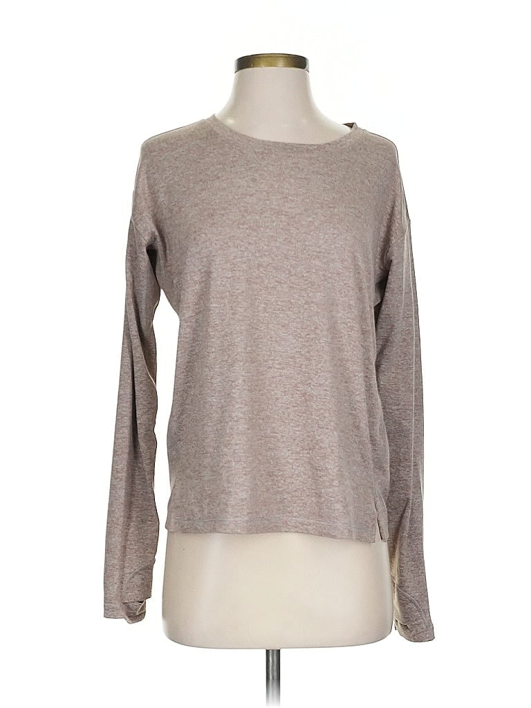 Pre-owned Athleta Long Sleeve T-shirt In Gray