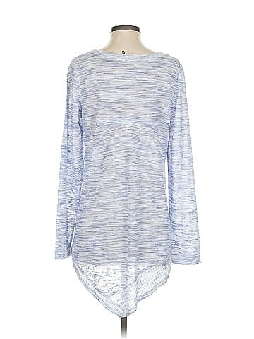 Akemi + Kin Pullover Sweater (view 2)