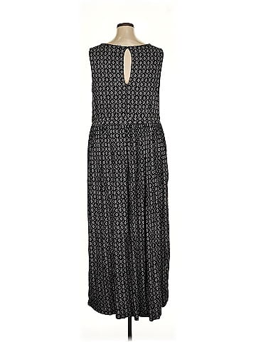 Old Navy Casual Dress (view 2)