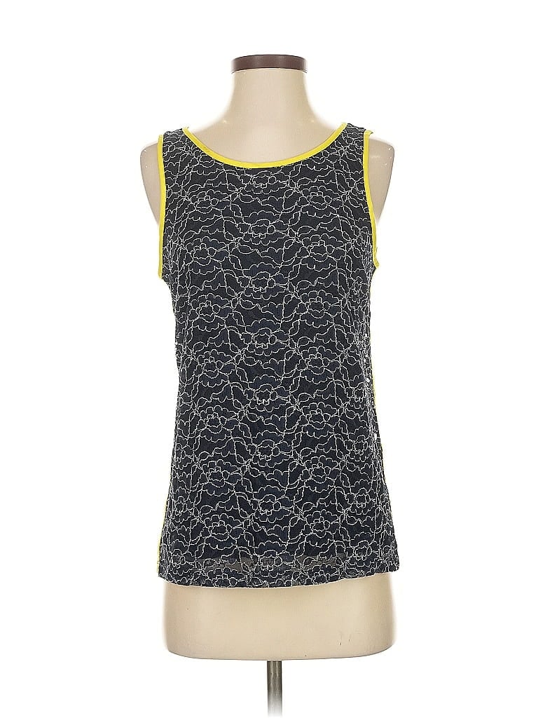Pre-owned Banana Republic Sleeveless T-shirt In Yellow
