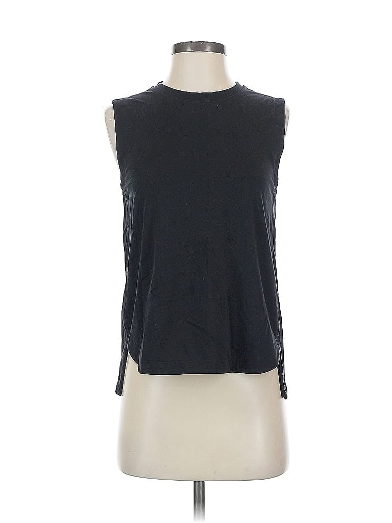 Pre-owned Athleta Sleeveless T-shirt In Black