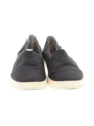 TOMS Sneakers (view 2)