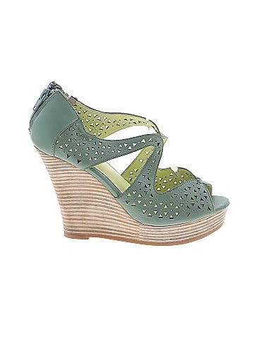 Seychelles Wedges (view 1)