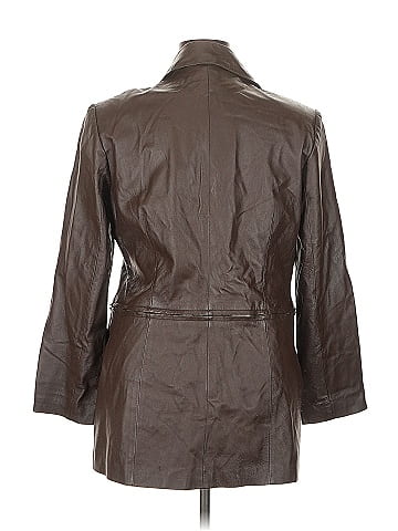Newport News Trenchcoat (view 2)