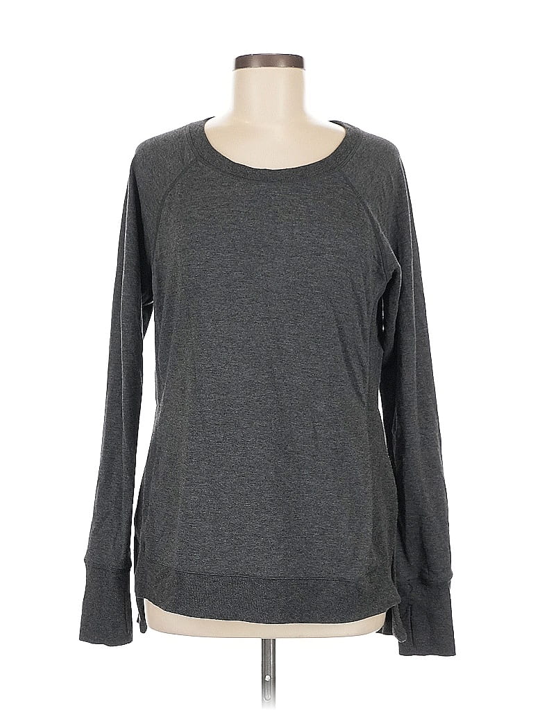 Pre-owned Yogalicious Sweatshirt In Gray