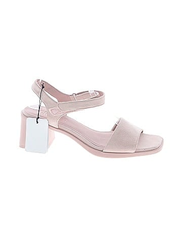 Camper Heels (view 1)