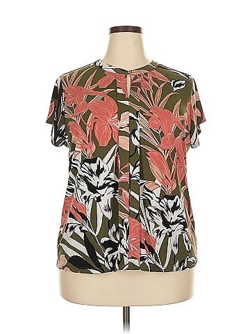 Liz Claiborne Career Short Sleeve Blouse (view 1)
