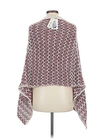 Simply Noelle Poncho (view 2)