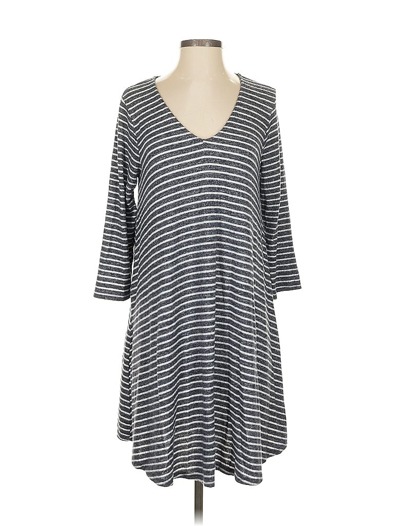 Pre-owned Mia + Tess Casual Dress In Gray