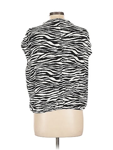 Bar III Short Sleeve Top (view 2)