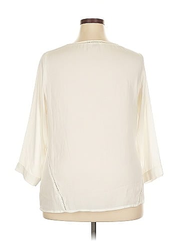 Appraisal 3/4 Sleeve Blouse (view 2)