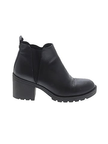 X-Appeal Ankle Boots (view 1)