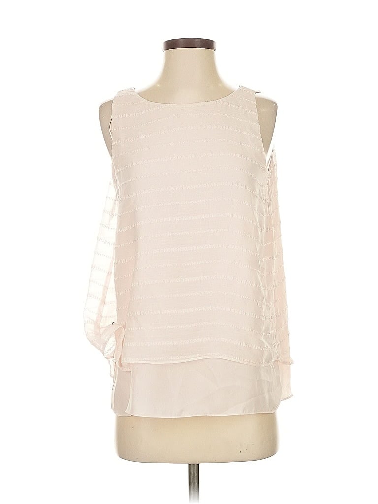 Pre-owned Vince Camuto Sleeveless Blouse In White