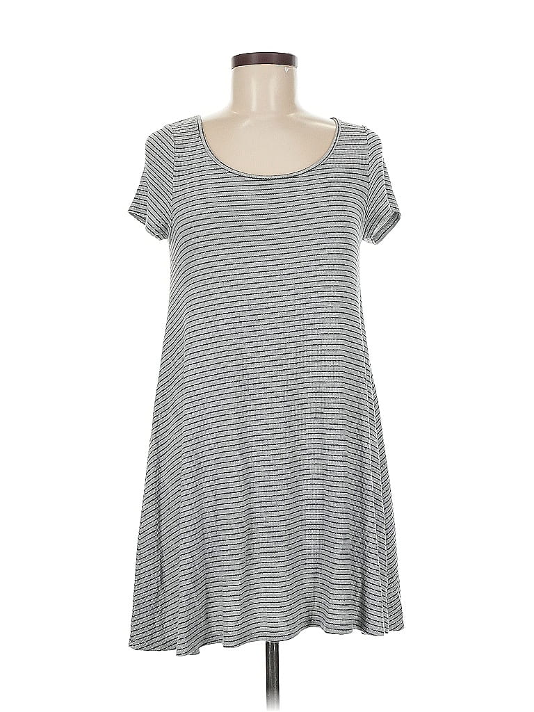 Pre-owned Project Social T Casual Dress In Gray