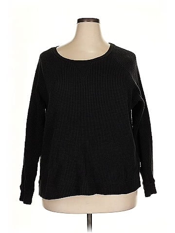The North Face Pullover Sweater (view 1)