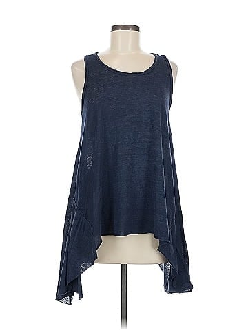 Melrose and Market Sleeveless Top (view 1)