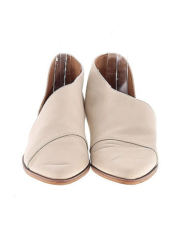 DV by Dolce Vita Flats (view 2)
