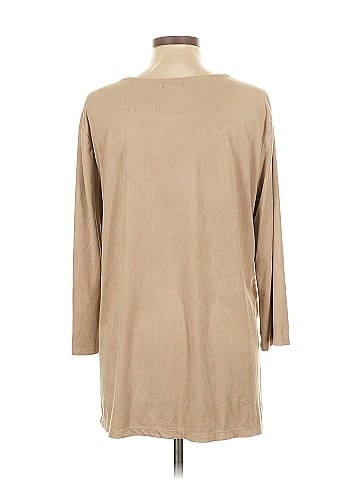 Eyeshadow 3/4 Sleeve Blouse (view 2)