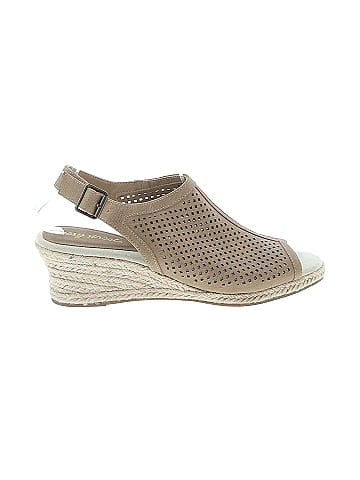 Easy Street Wedges (view 1)