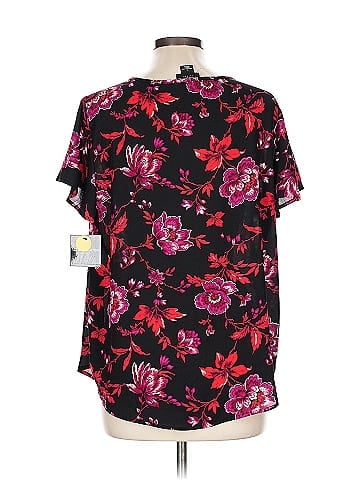 Liz Claiborne Career Short Sleeve Blouse (view 2)